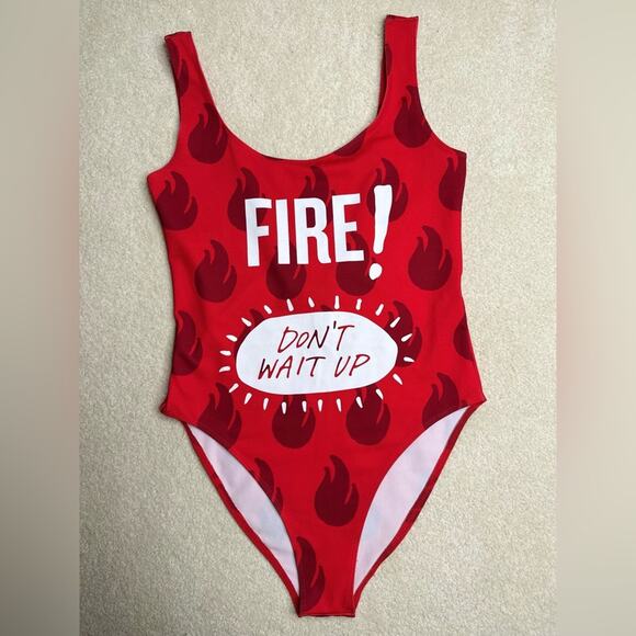 Forever 21 x Taco Bell Red Fire Print Women's One Piece - Picture 1 of 7